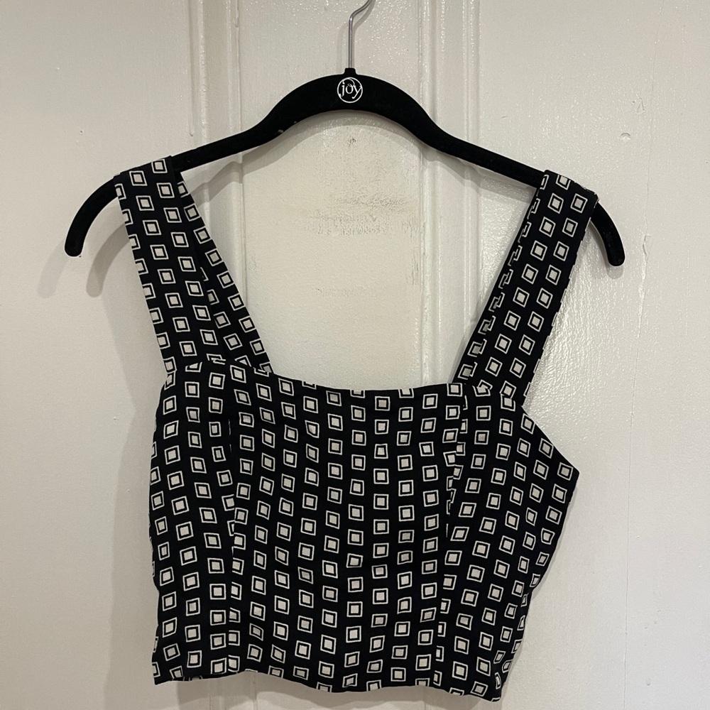 Reformation Black and White Crop Top - Picture 4 of 8